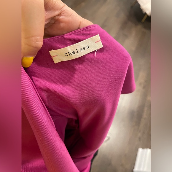 Fuchsia evening dress with pockets. Size M but fits more like L. Cute and girly - Picture 6 of 6